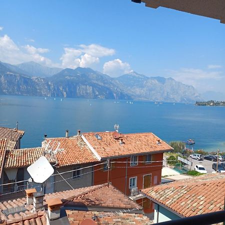 Monnalisa House Apartment Malcesine Bagian luar foto