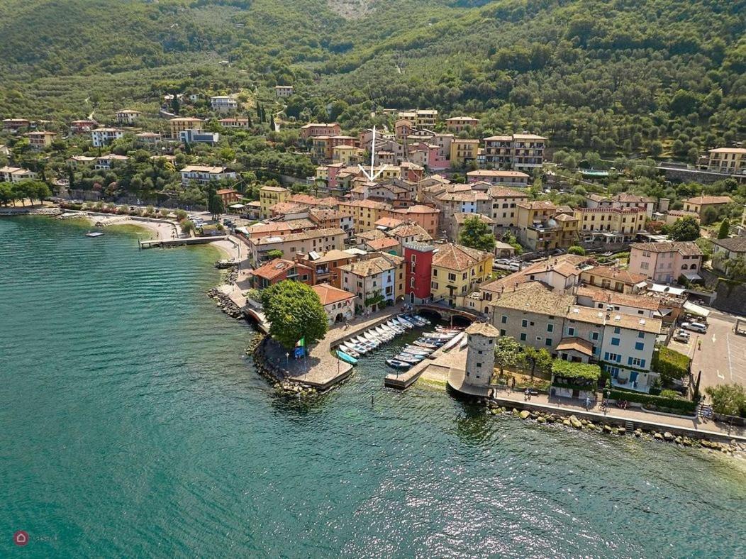 Monnalisa House Apartment Malcesine Bagian luar foto