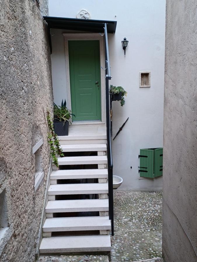 Monnalisa House Apartment Malcesine Bagian luar foto